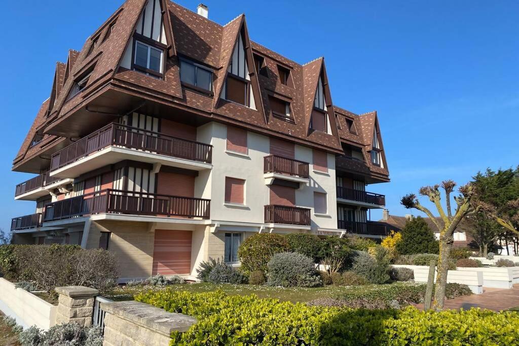 Joli Studio En Front De Mer - Cabourg Ngoại thất bức ảnh